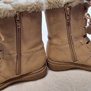 Tan Faux Fur Lined Boots